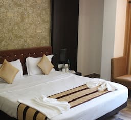 Super Deluxe Room